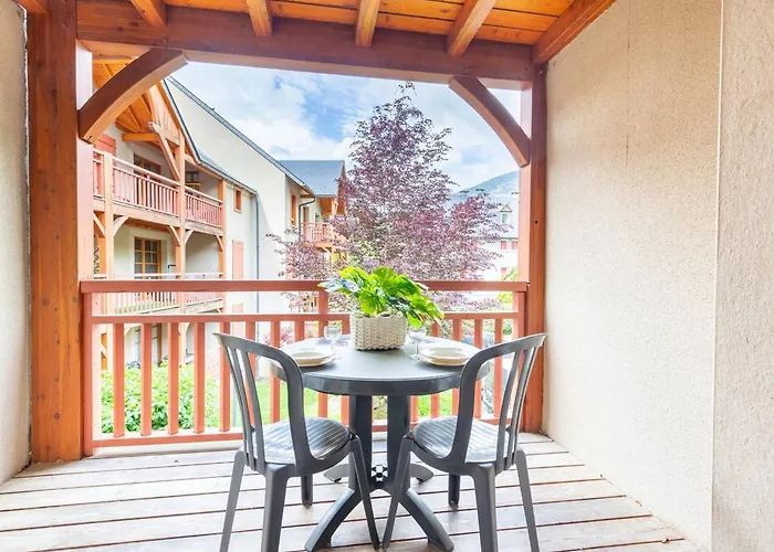 Appartement Centre-ville Avec Piscine Et Wifi Inclus, Parking Sécurisé - Fr-1-296-298 *