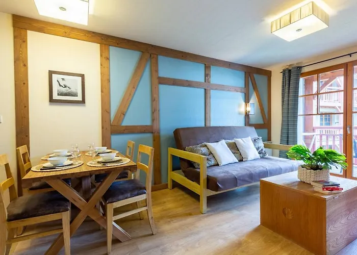 Avec Piscine, Sauna Et Wifi - Fr-1-296-298 *